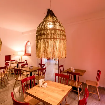 Hotel Acqua Vatos 3*