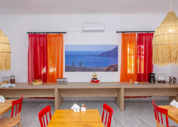 Acqua Vatos Hotel 3*