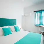Hotel Acqua Vatos Paro
