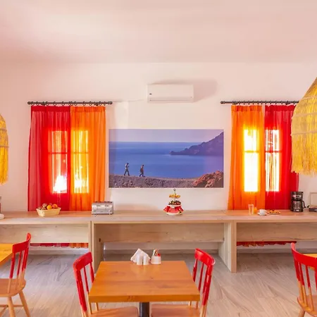 Hotel Acqua Vatos Paro